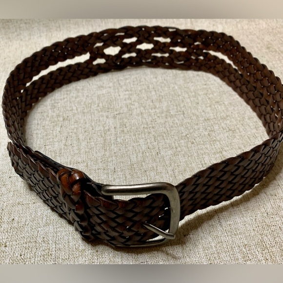 🦋Leather belt, interwoven, it is wide. Sz small🦋#CDP - Picture 5 of 16